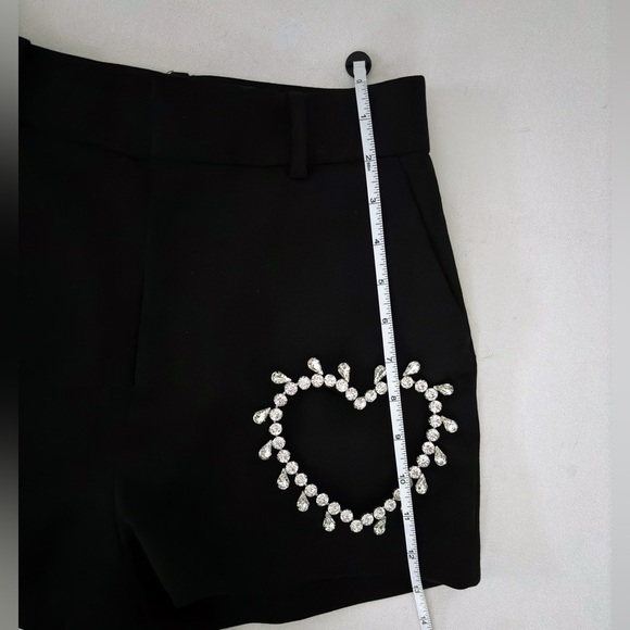 AREA Crystal Heart Cutout Short in Black Sz 0 XS - Picture 6 of 15
